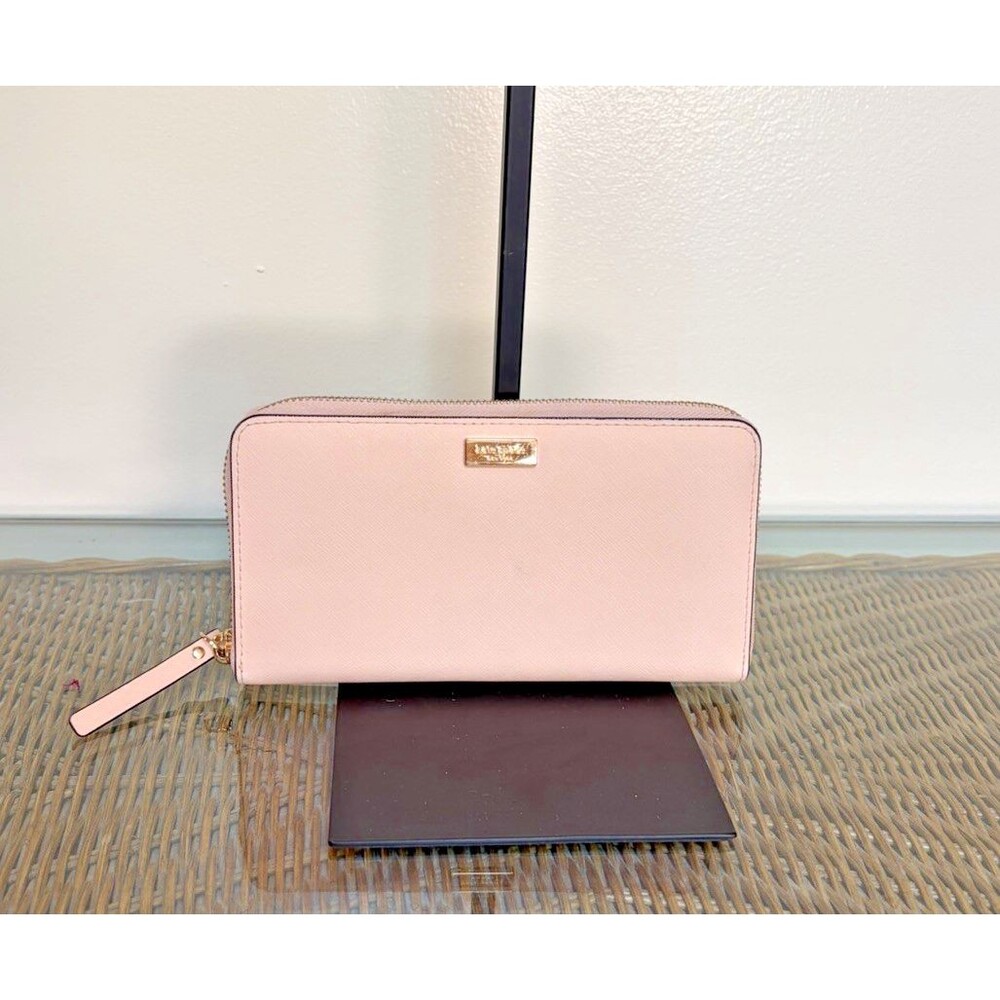 Kate Spade Neda Newbury Lane Zippy Wallet Pale Pink Cipria Color 8 x 4 x 1